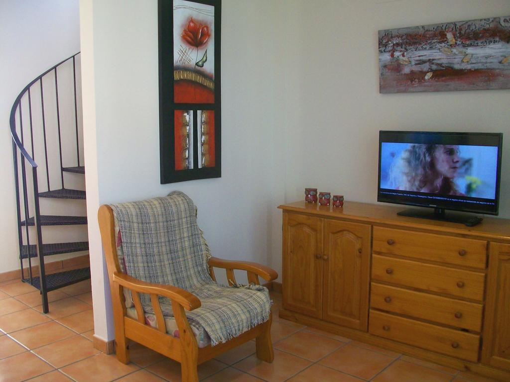 Apartamentos Par Tres - Oliva Nova Exteriér fotografie